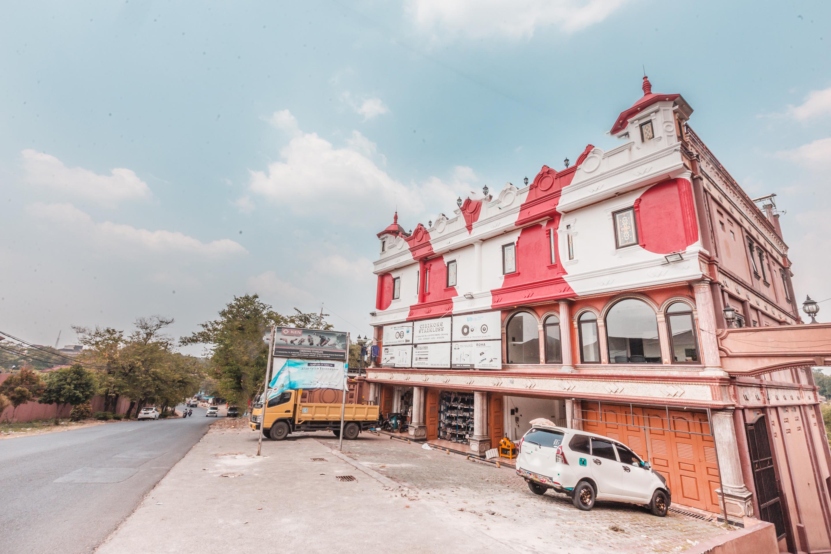 Super Oyo 1640 Fallinda Hotel Bogor Exterior photo